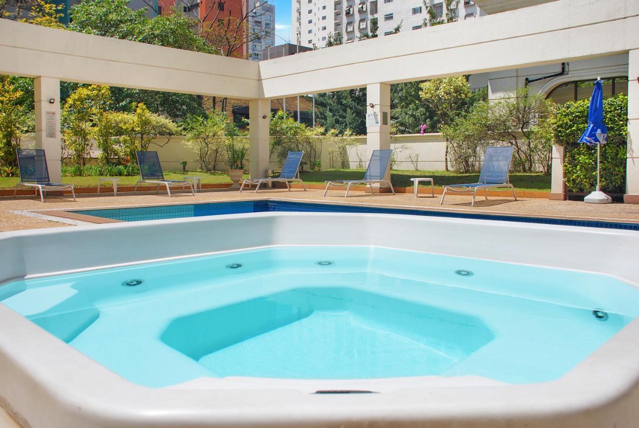 Com Piscina E Academia Na Gomes De Carvalho Hotel São Paulo